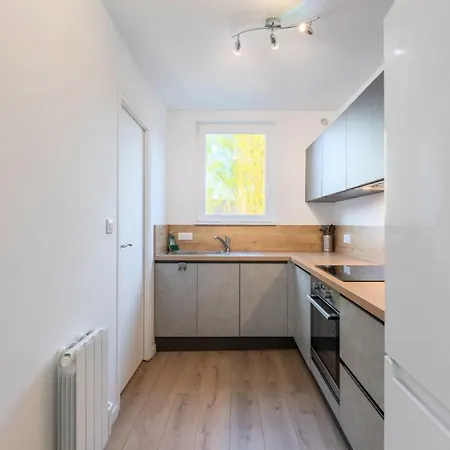 Rénové 2 Chambres.
